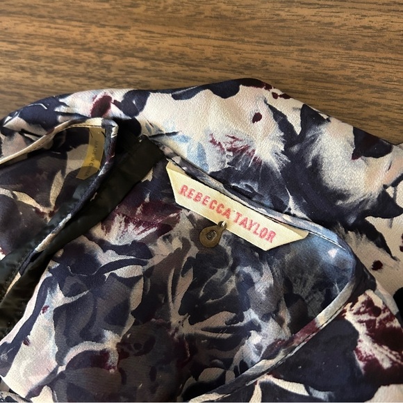 Rebecca Taylor Flowy Floral Top 8 - Picture 5 of 9